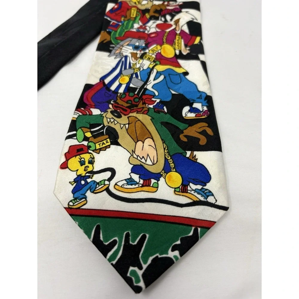 Looney Tunes Mania vintage cartoons